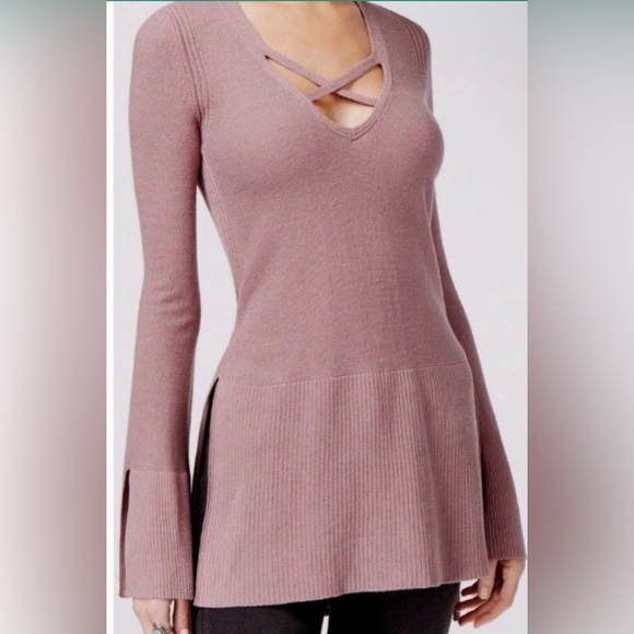 Free People Tops - Free People dust Pink Long Sleeve tunic Sweater W/ Crisscross Neckline. SizeM